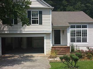 2019 Crystal Lake Dr, Lawrenceville, GA 30044