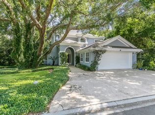 91 Ocean Breeze Dr, Atlantic Beach, FL 32233