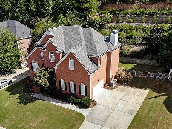 2nd image of 1450 Cameron Glen Dr