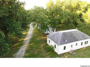 501 E Main St, THAYER, IL 62689