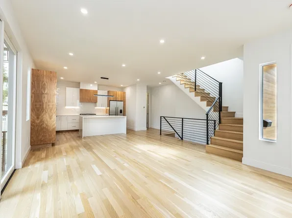 93 Griswold St #93, Cambridge, MA 02138