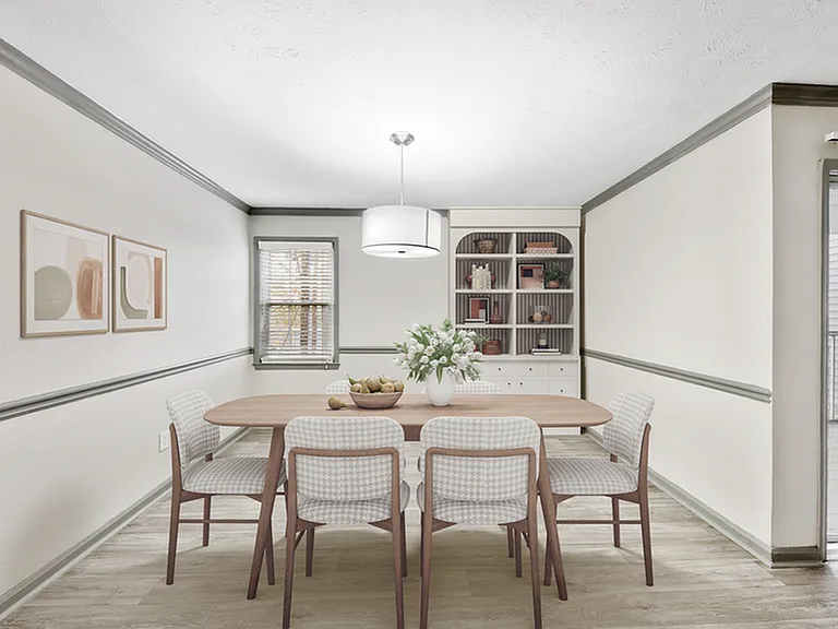 Elliot Apartments on Abernathy — Photo 3