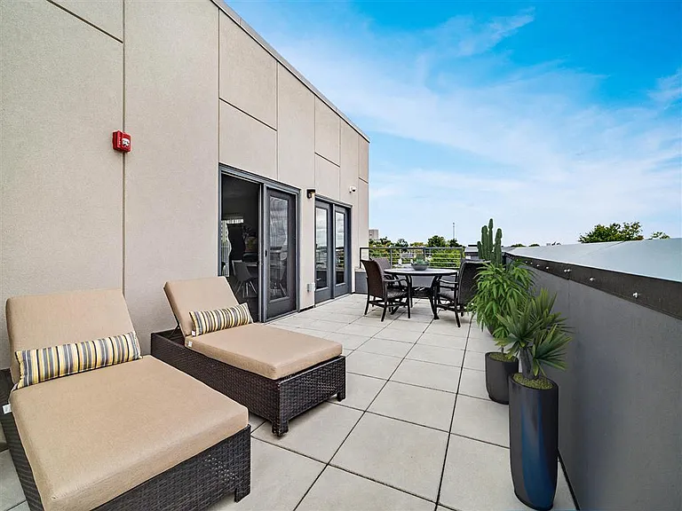 The Flats at South Park — Photo 22