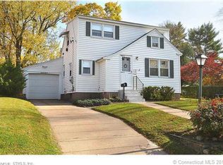 77 Starkweather St, Manchester, CT 06042