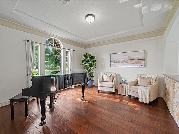 3rd image of 27223 Blue Cedar Ln
