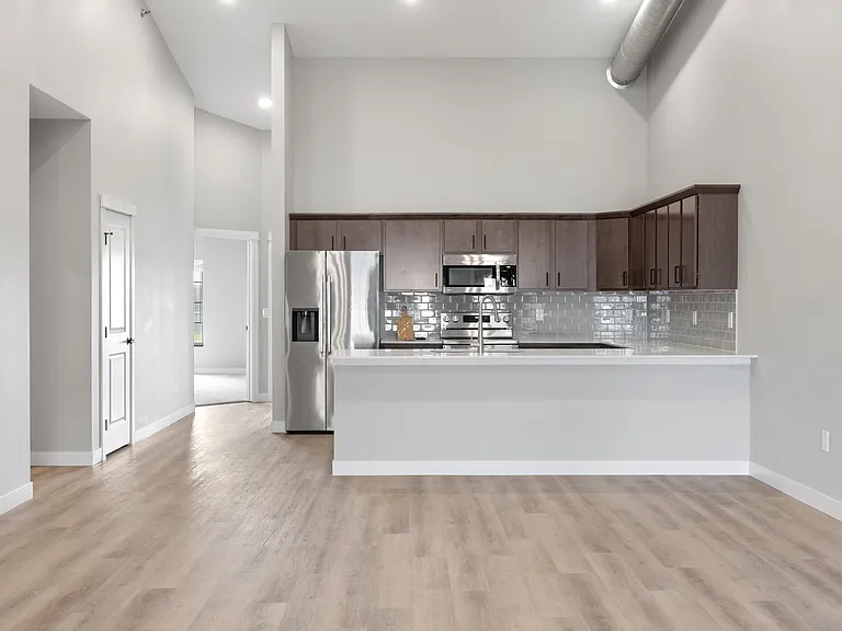 Independence Townhomes — Photo 13