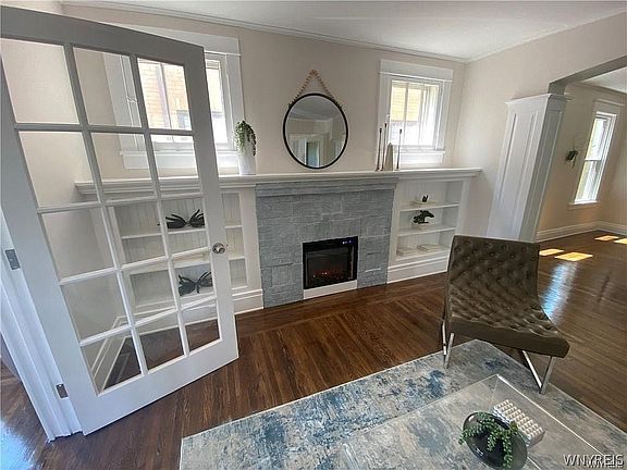 5th image of 94 Reo Ave