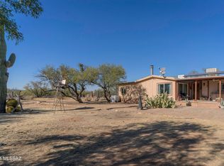 11398 W Kushmaul Rd, Tucson, AZ 85735