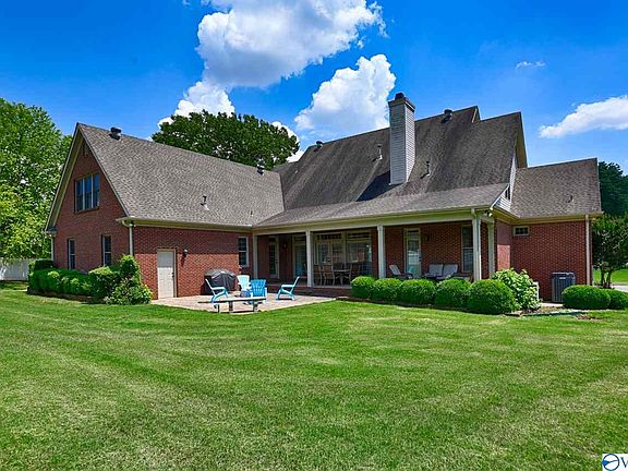 5th image of 119 Thomas Woods Ct