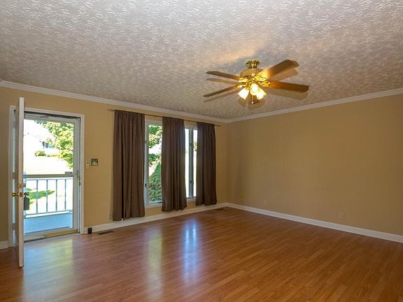 5th image of 248 Harmony Acres Dr W