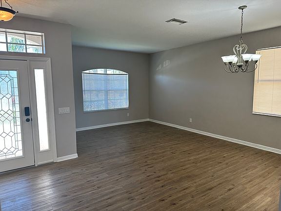 4th image of 10507 Beneva Dr