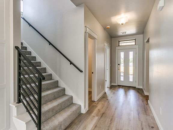 3rd image of 15936 Aparados Way