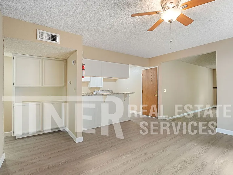 5012 Sunshine Ln — Photo 11