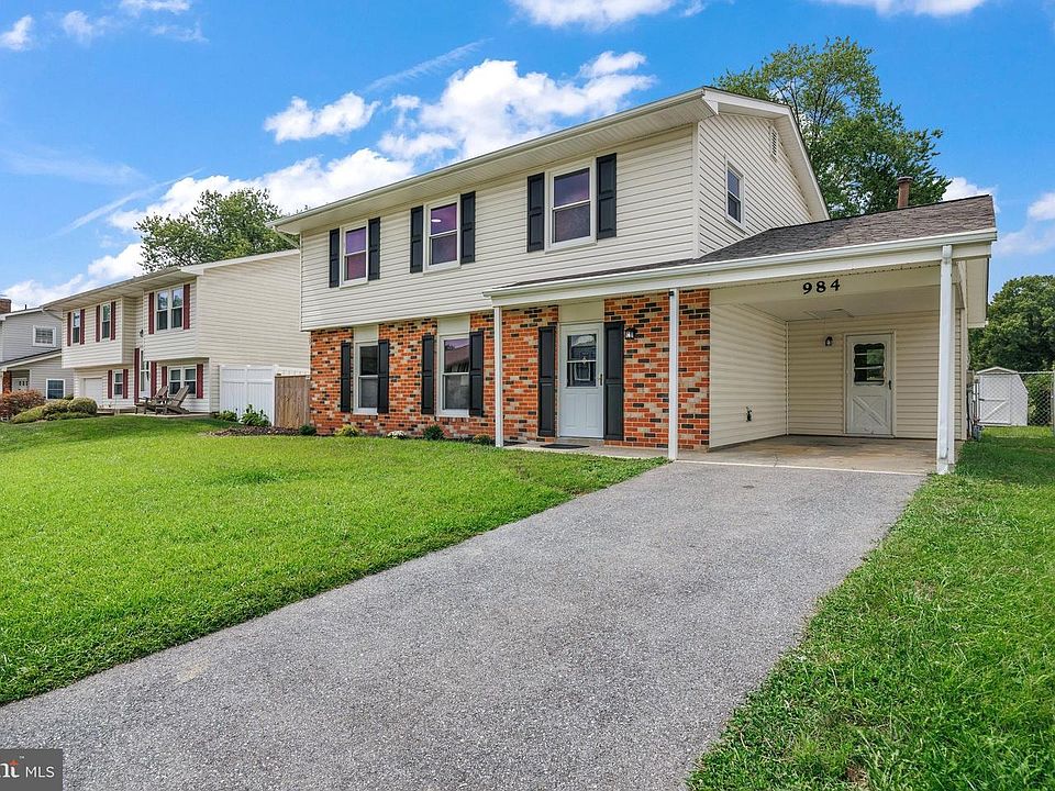 1st image of 984 Fall Circle Way