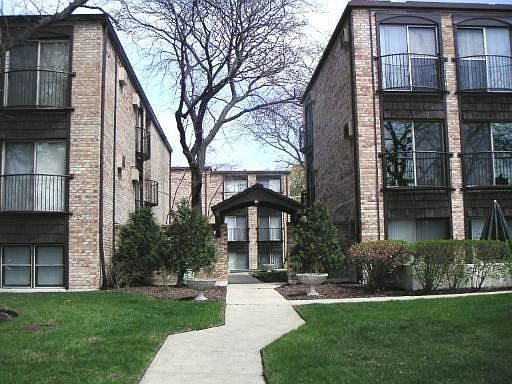 1st image of 1970 Cherry Ln APT 308