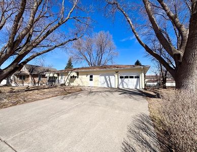 612 Verges Ave, Norfolk, NE, 68701