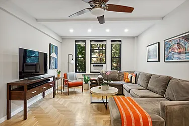 60 Park Terrace West