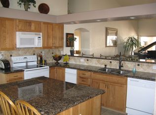 2866 Cresthill Dr, Bullhead City, AZ 86442