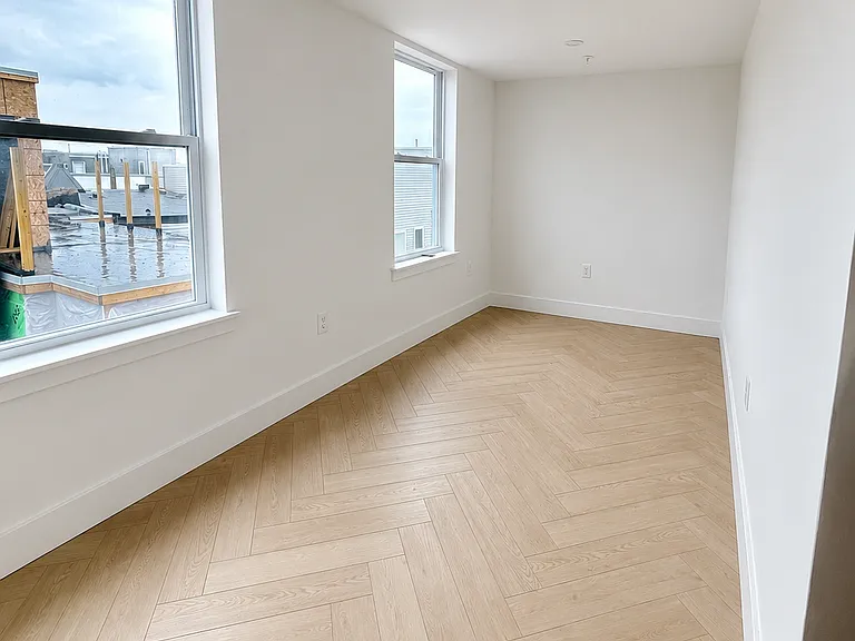 1705 N 7th St #21 — Photo 5