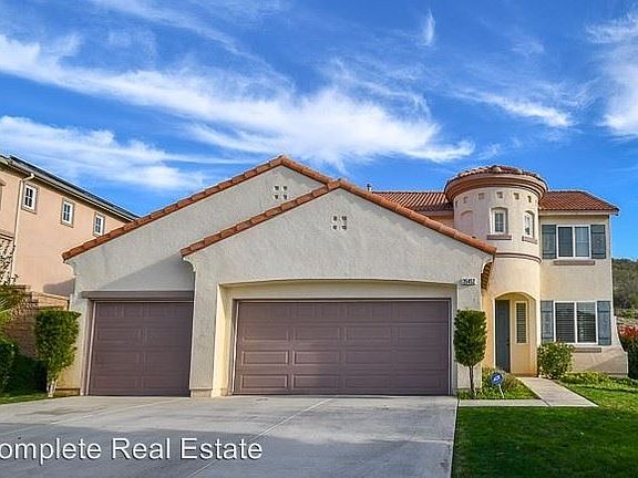 2nd image of 35452 Sumac Ave