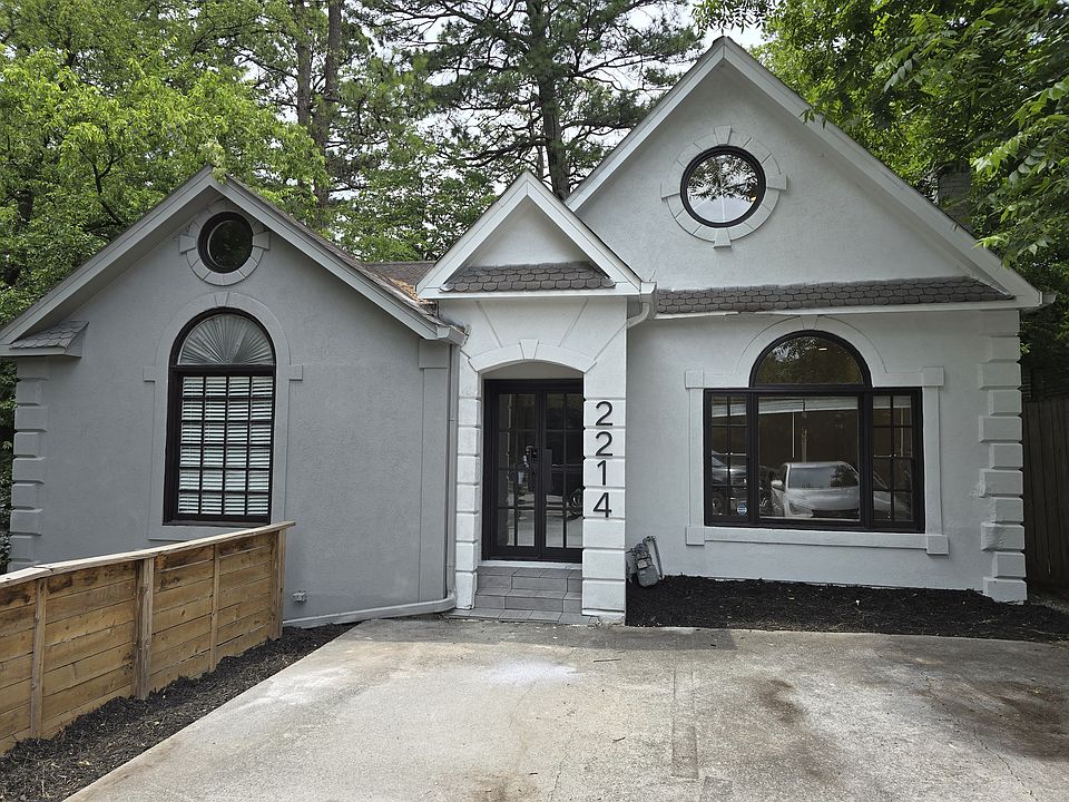 1st image of 2214 Lenox Rd NE