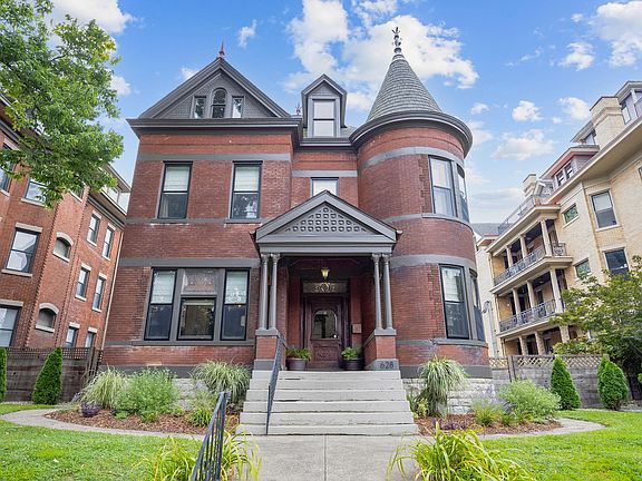 2nd image of 628 Nelson Pl