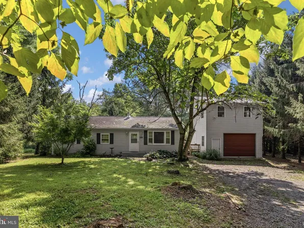 2083 Old Sawmill Ln, Amissville, VA 20106