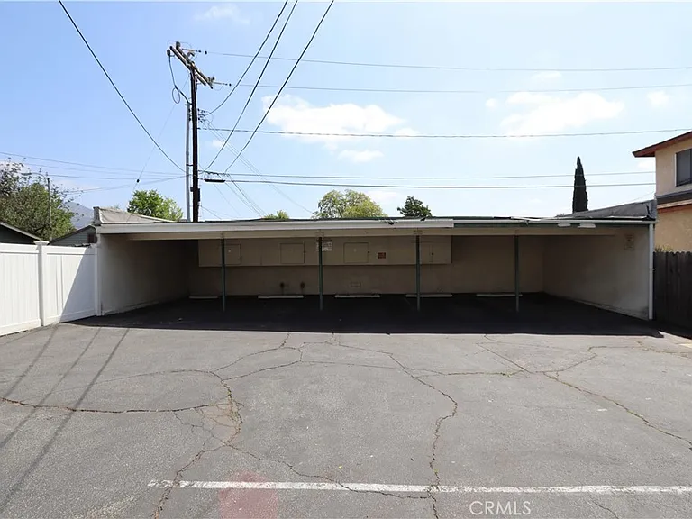 460 Vista Ave #B — Photo 32