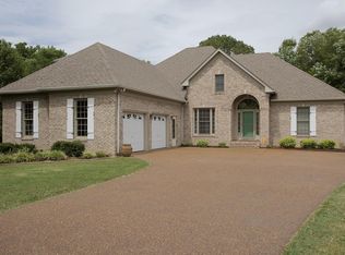 208 Willa Ct, White House, TN 37188