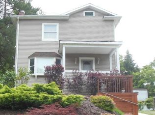 515 Bon Air Rd, Pittsburgh, PA 15235