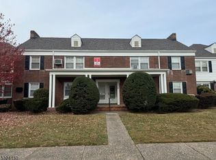 53 Elmwood Ter #A, Elmwood Park, NJ 07407