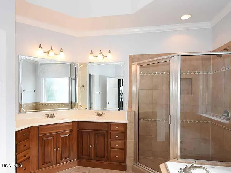 1129 Scarlet Oak Dr — Photo 19