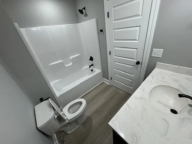 Bathroom-2nd level