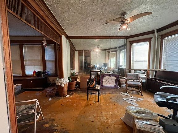 5th image of 4508 W Maypole Ave