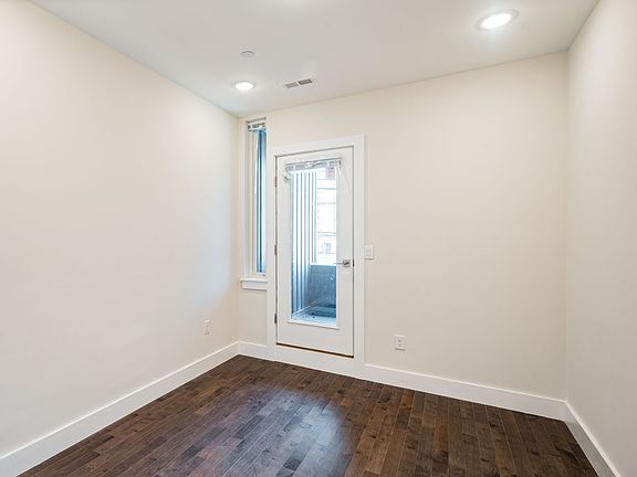 4th image of 1326 Nectarine St #1