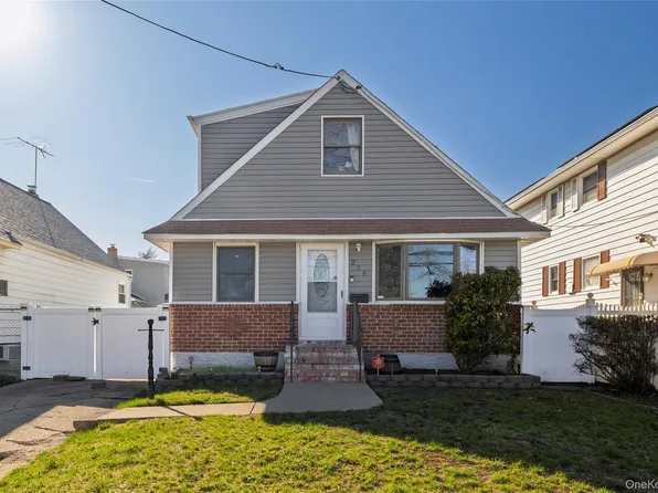 258 Benson Avenue, Elmont, NY 11003