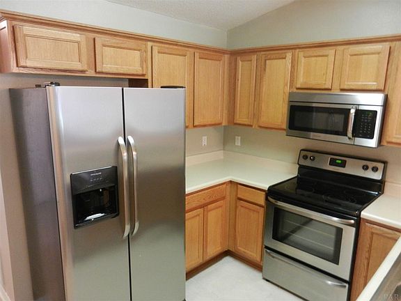 4th image of 9775 Cobblebrook Dr