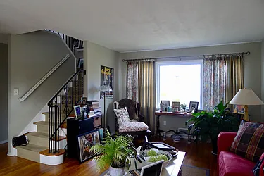 Sold by Robin Shapiro, LREB