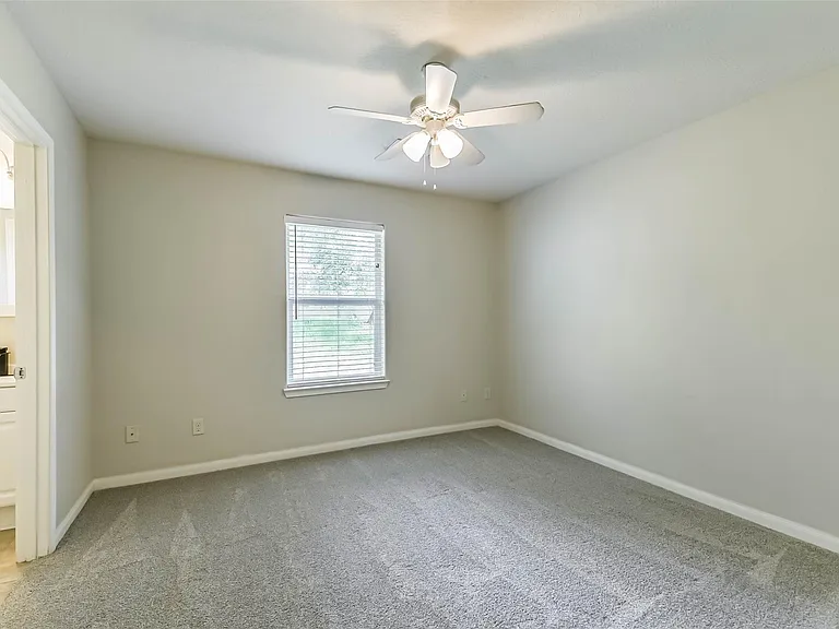 1799 League Line Rd #6 — Photo 18