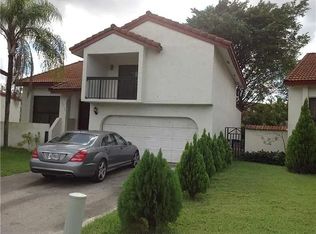 10734 SW 117th Pl, Miami, FL 33186