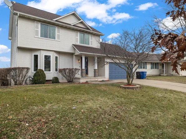 332 E Burnham Ave, Des Moines, IA 50315