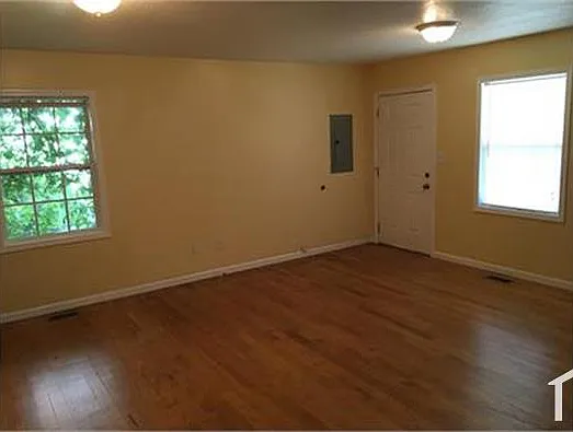 444 Beaucatcher Rd #6 — Photo 4