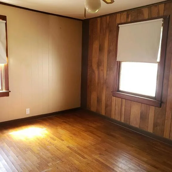 715 N Main St — Photo 4
