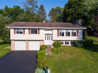 21 Spring Run Rd, Greensburg, PA 15601