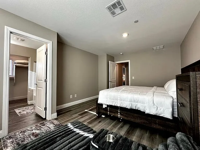 2710 Yellow Blaze Way #1 — Photo 2