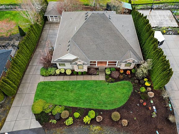 2nd image of 1970 Landaggard Dr NW