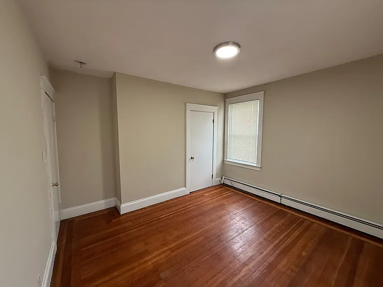 80 Terrace Ave #3 — Photo 6