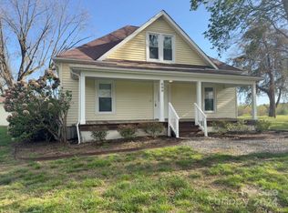 469 Wallace Springs Rd, Statesville, NC 28677