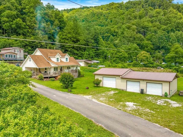 60 Rj Wagers Rd, Manchester, KY 40962