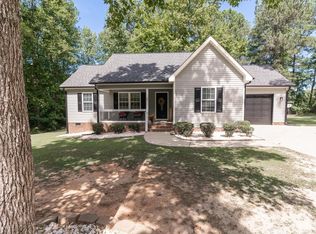 30 Barb Ln, Angier, NC 27501